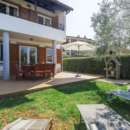 Holiday home Strandnahes, Klimatisiertes Oliva *